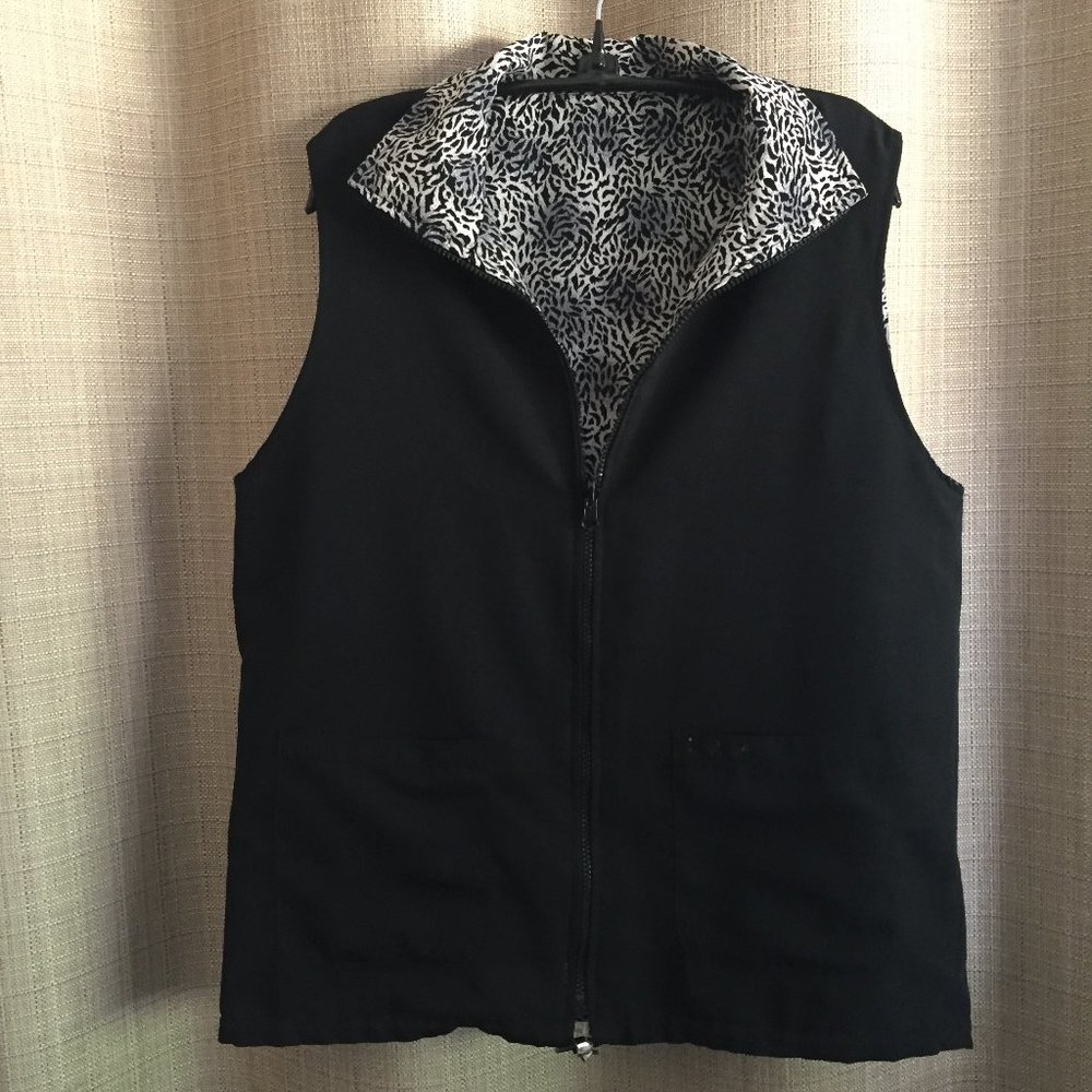 3/$15 Leomarina Reversible Vest